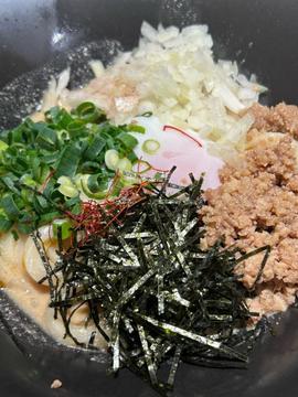 うま辛坦々釜玉