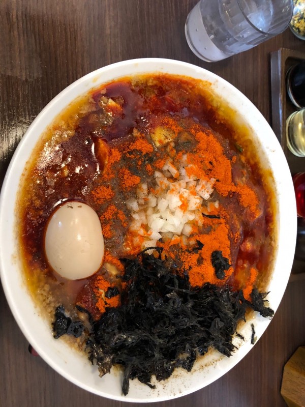 背脂玉のり麻婆麺 激辛