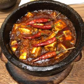 麻婆豆腐 麻辣デビル 麻辣デビル