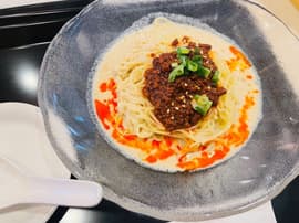 胡麻豆乳坦々涼風麺