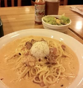 レッドカルボナーラ