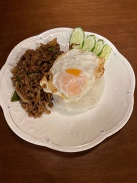 カオガパオカイダオ 辛い