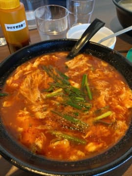 トマト辛麺  スーパー辛