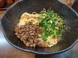 汁なし担々麺大盛り 唐辛子5辛、山椒5辛