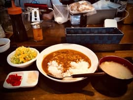 黒毛和牛の牛すじカレー なし