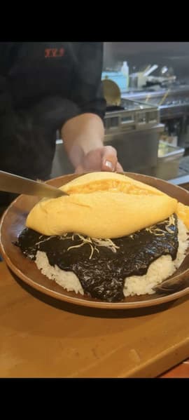 黒キーマカレーオムレツトッピング 10辛