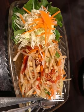 ソムタムタイ 中辛