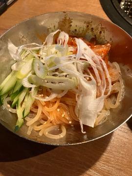 うま辛ビビン冷麺