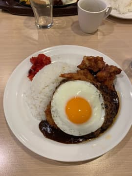 ガストブラックカレー本気盛り 1辛