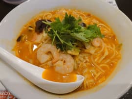 トムヤムクンちゃんぽん