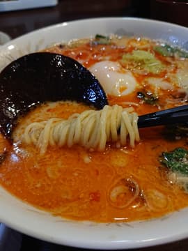 黒豚担々麺