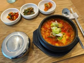 牡蠣スンドゥブチゲ