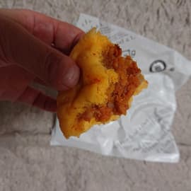 旨辛肉まん 1.5辛