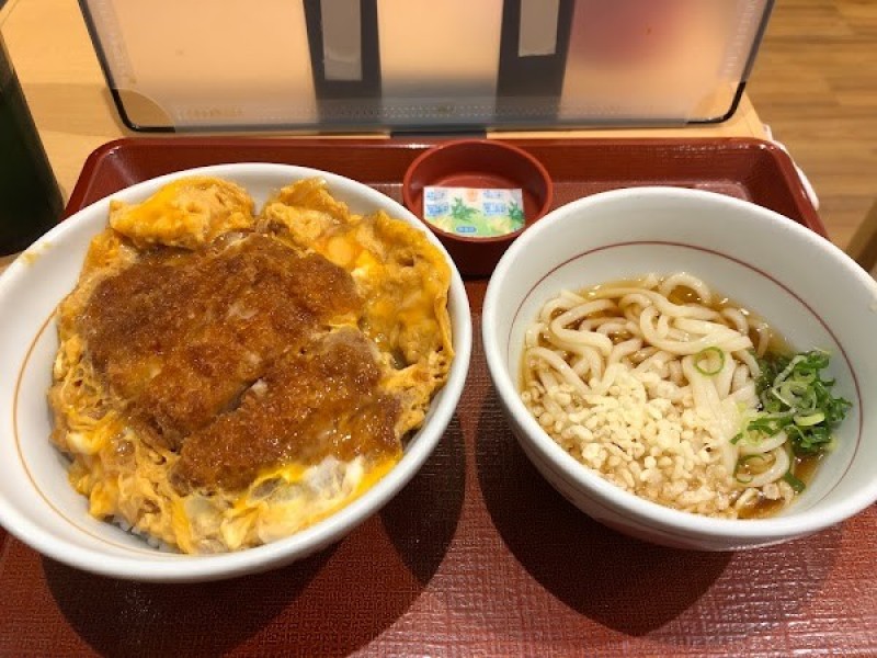 なか卯 東岸和田駅前店