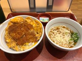 なか卯 東岸和田駅前店