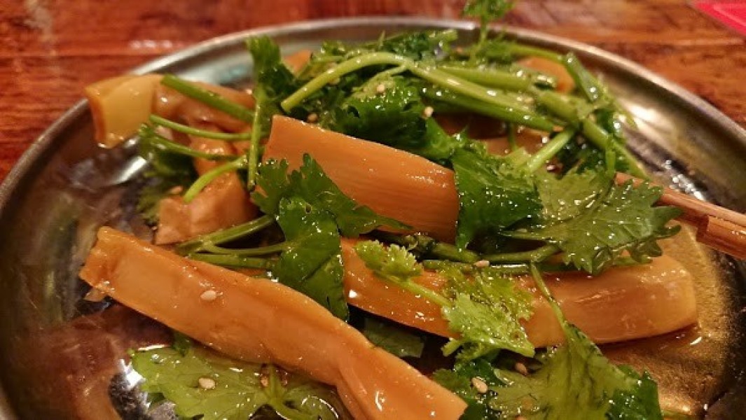 鶏そば ＨＩＢＡＲＩ（ヒバリ）