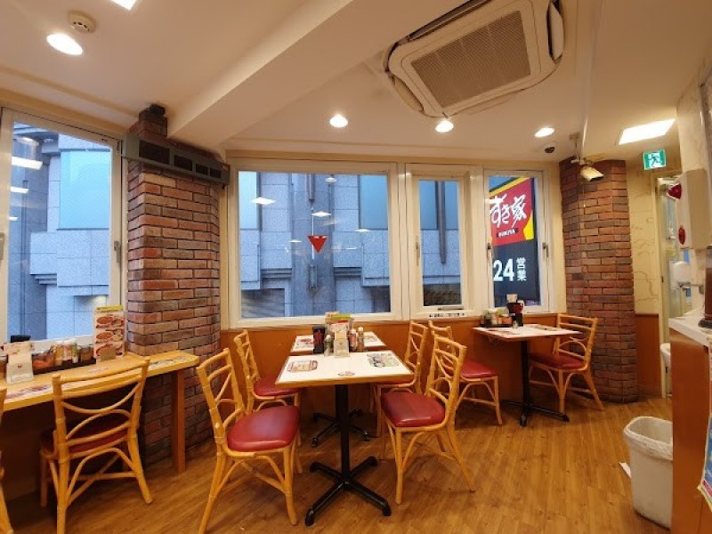 すき家 新宿南店