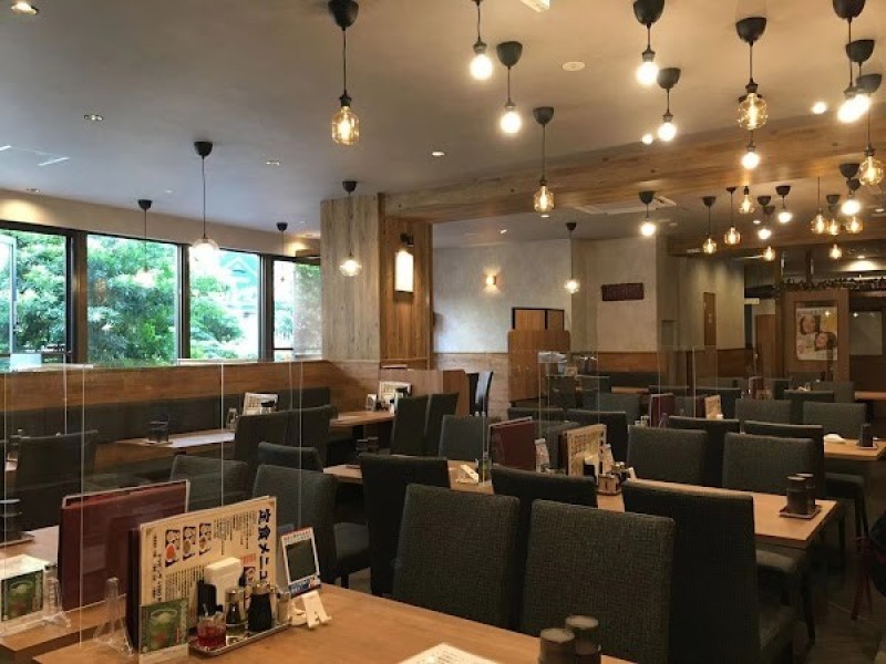 你笑我笑（にぃしょうわぁしょう）京急川崎駅前店