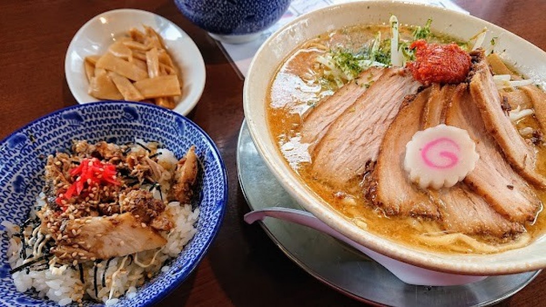 ちゃーしゅうや武蔵 女池インター店