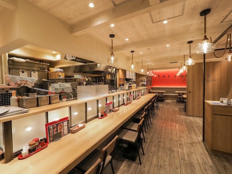 Lei can ting 大阪国際空港店