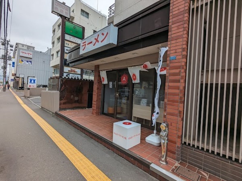 マルエーラーメン店