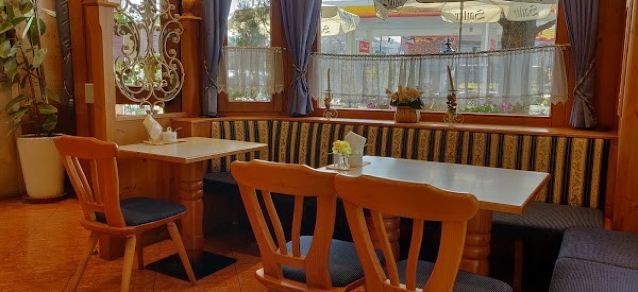 CAFE SAILER(カフェ サイラー)