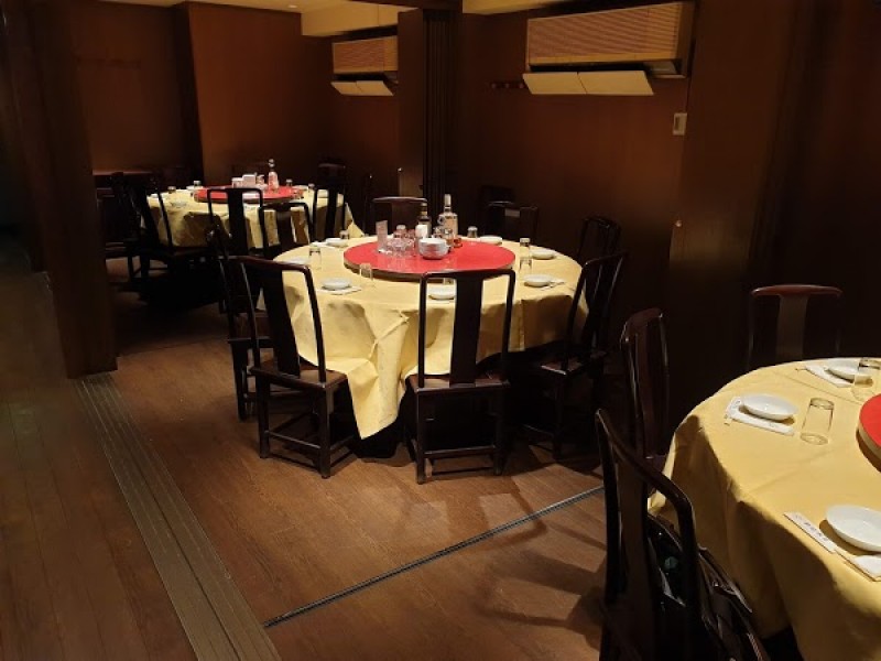 新亜飯店