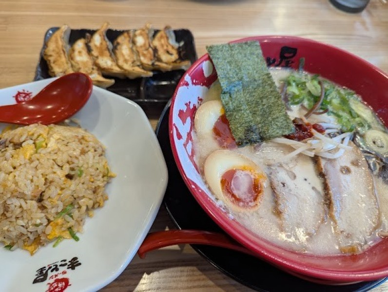 ラーメンまこと屋 新所沢店