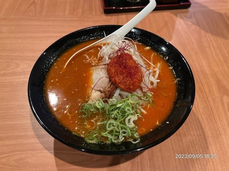 角ハイボール麺酒場 天