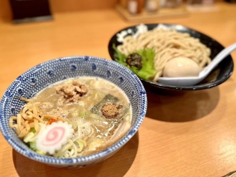 六厘舎 東京駅東京ラーメンストリート店