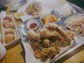 ネネチキン1号店