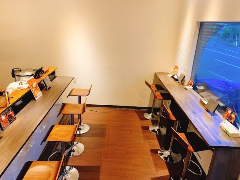 エイトカリィ平岸本店