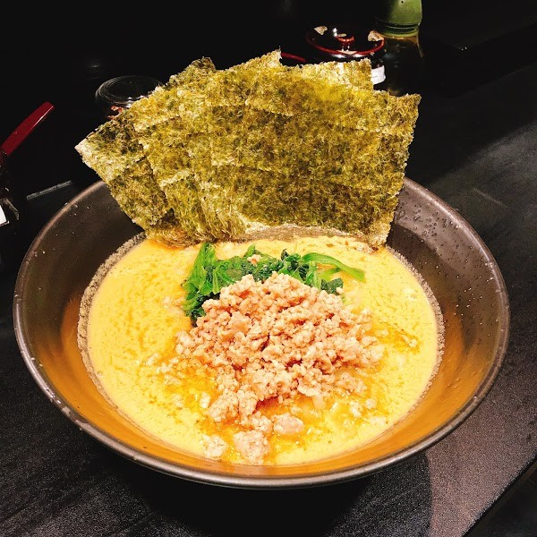 地獄の担々麺 護摩龍 百人町総本山