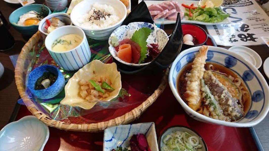 和食麺処サガミ 味美店