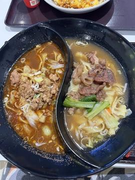 牛骨刀削麺 劉家 エアポートウォーク名古屋店