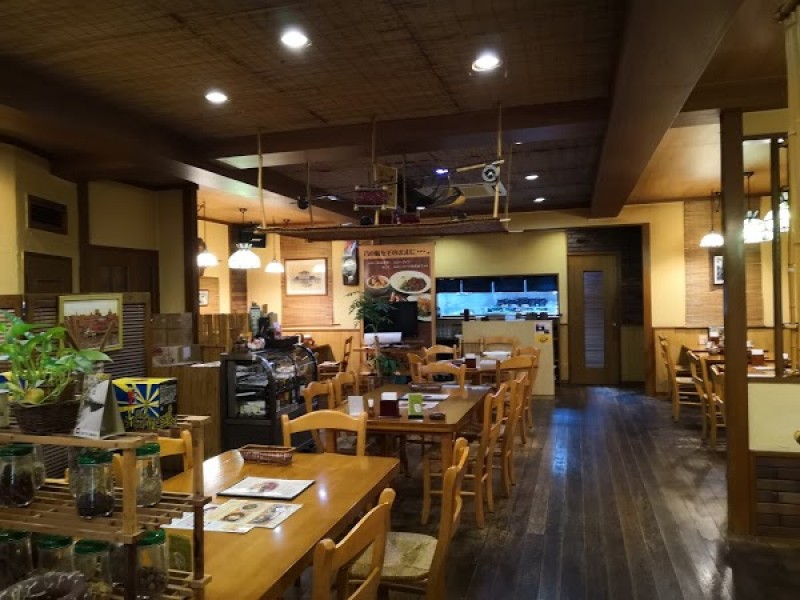 伽哩本舗 本店（焼きカレー屋）