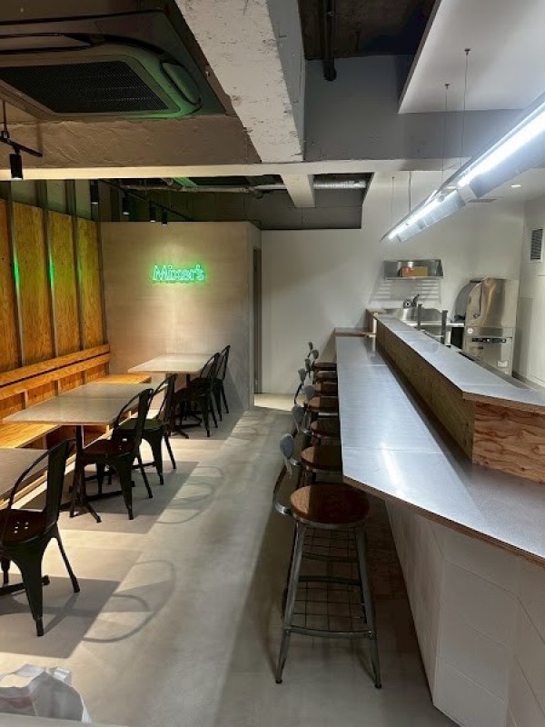 まぜそば専門店 Mixer’s 原宿店