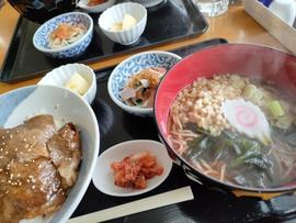 ひまわり食堂