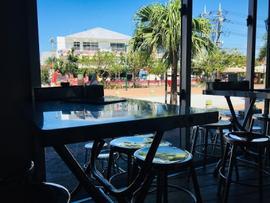 あろいなたべた 北谷店