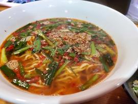 辛麺将（からめんたすく）