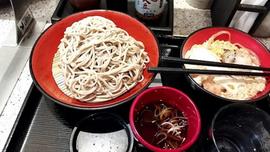 名代 富士そば 神楽坂店