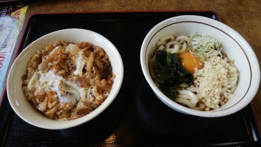 山田うどん食堂 北宿店