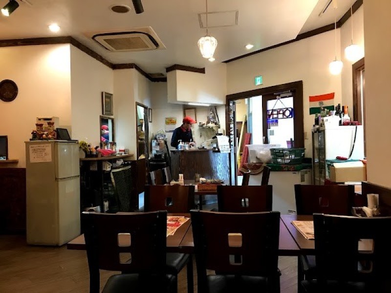 Indian dining & café MANTRA マントラ