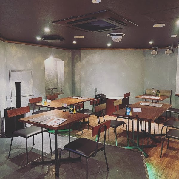 クラフトビール×フライドチキン専門店 NEST CHICKEN 赤坂