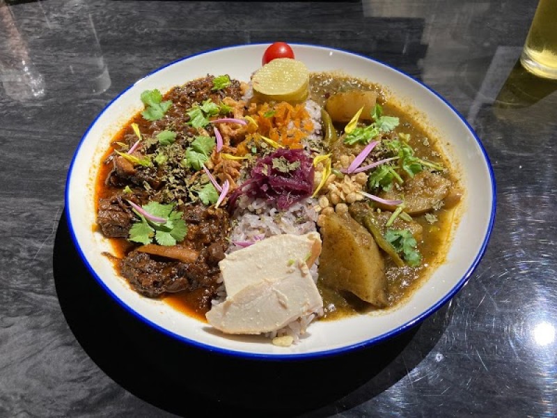 スープカレースパイスカレー専門店Node21