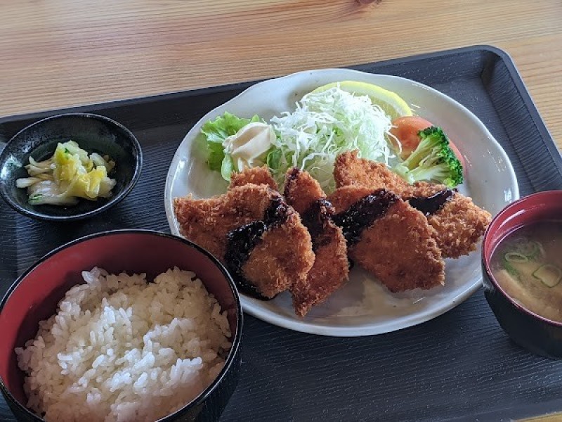 定食・居酒屋325