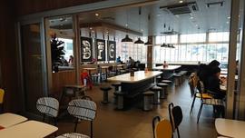 マクドナルド 片江店