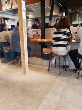 阿波尾鶏中華そば 藍庵