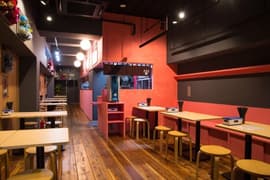 トマトラーメンと辛めん 三味(333) 福岡天神大名店