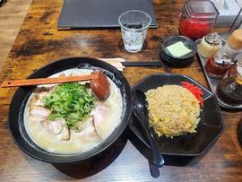 HAKATA RAMEN ADACHI